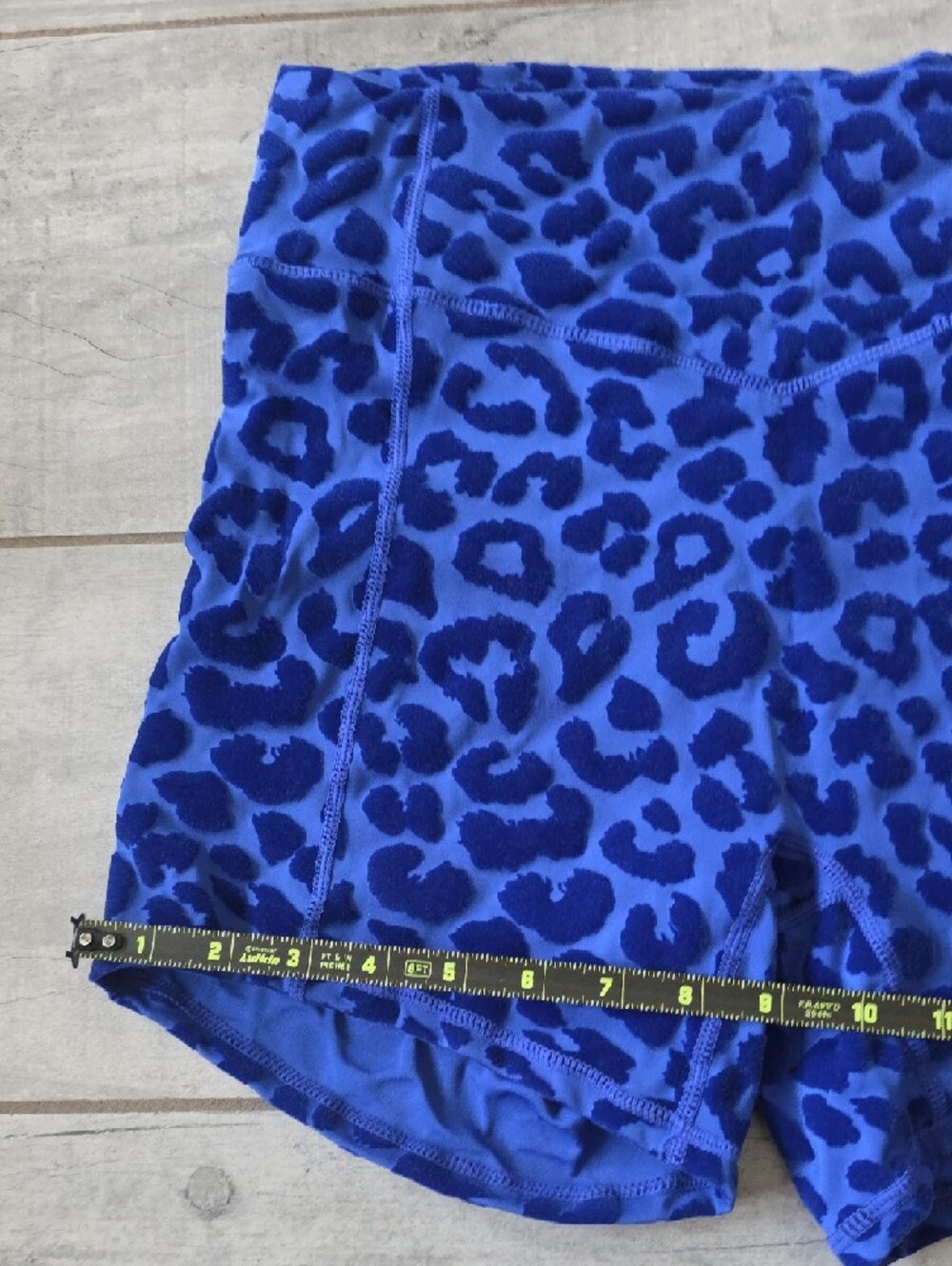 NWOT Balance/Vitality Blue Leopard Print Women’s Active Shorts - Picture 6 of 8